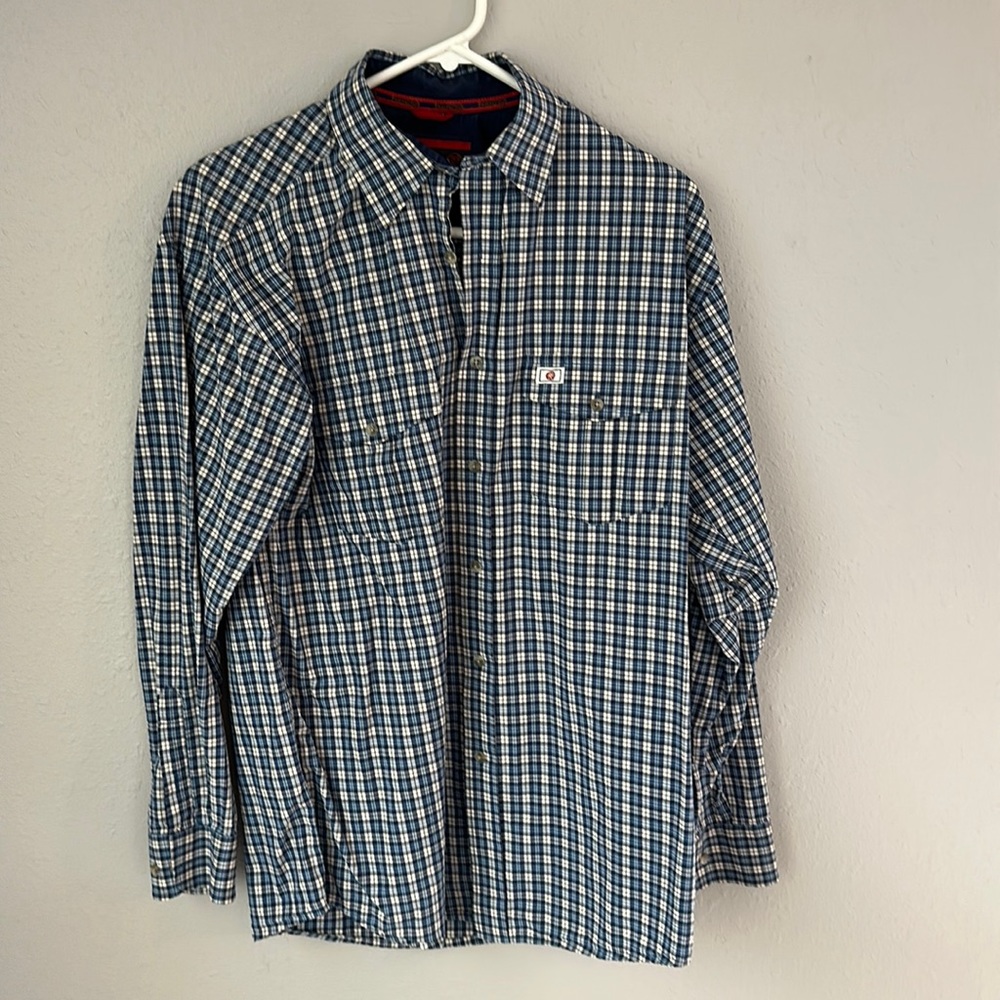 20X western long sleeved button up. Size medium
